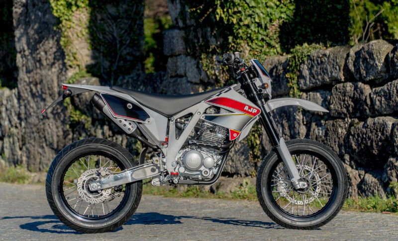 AJP PR3 240 Supermoto PR3 240 Supermoto (2019 - 20)