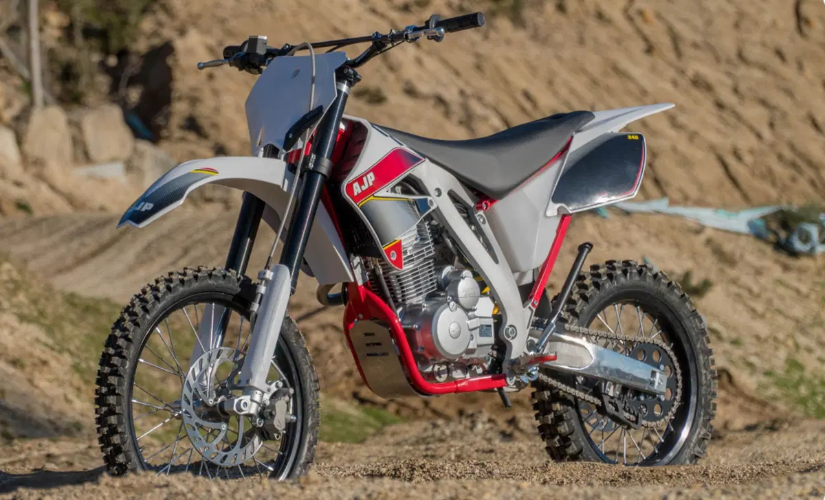 AJP PR3 240 MX PR3 240 MX (2019 - 20) (3)