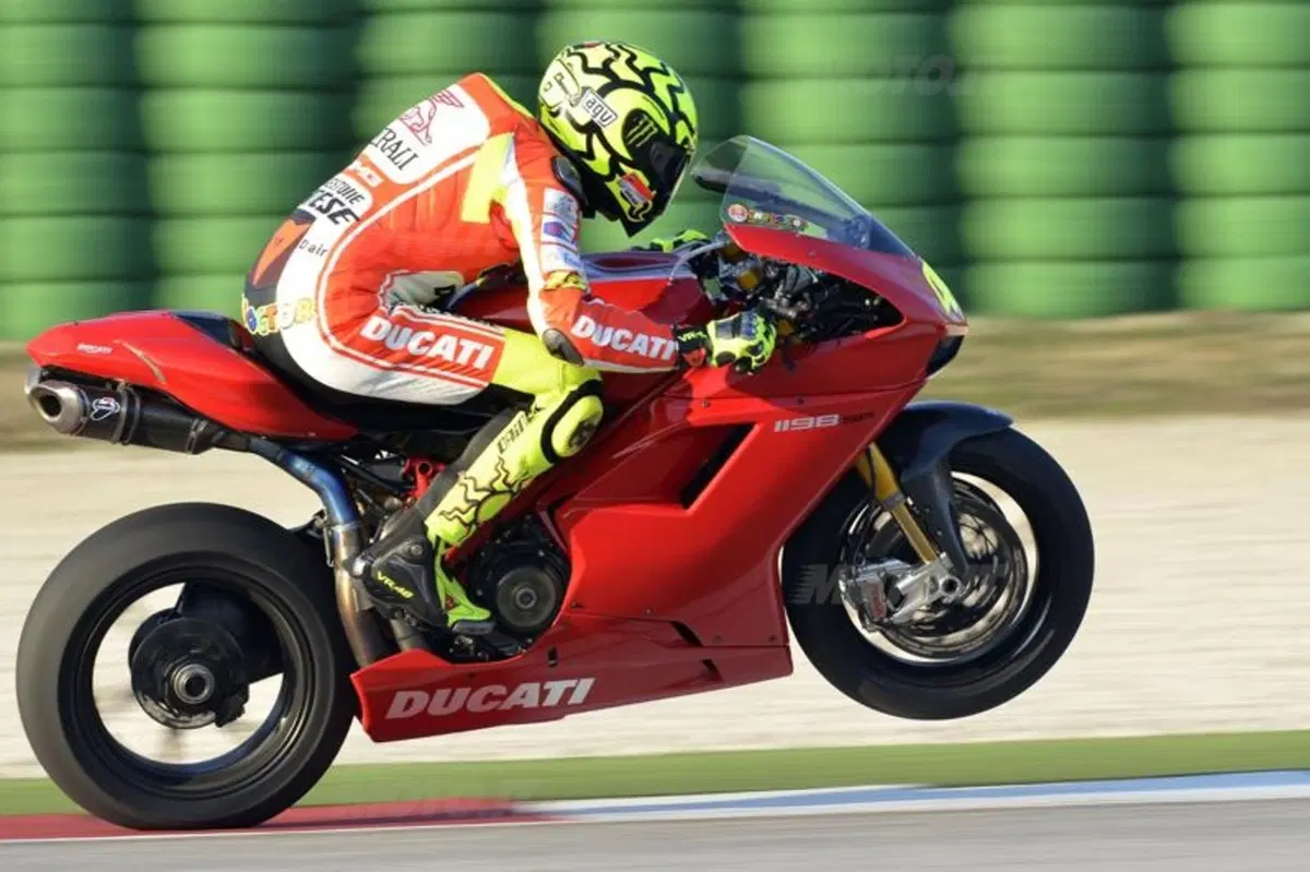 Rossi in Superbike... tra cinque anni (6)