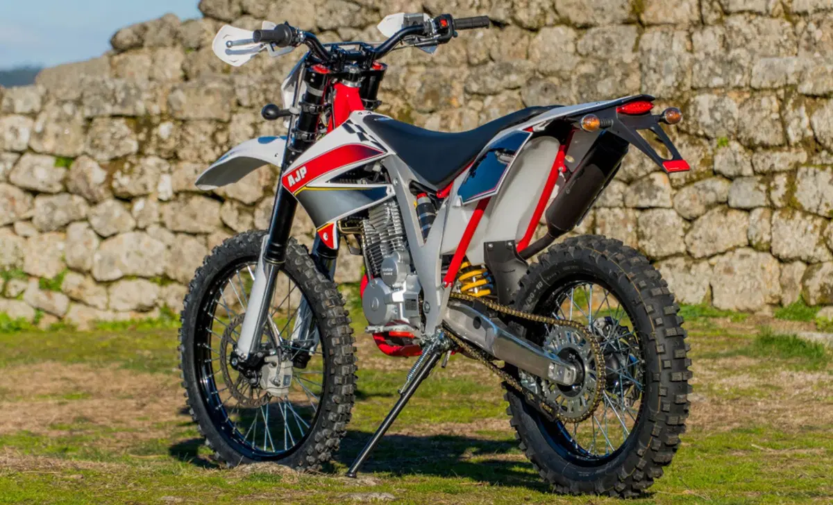 AJP PR4 240 Enduro PR4 240 Enduro Pro (2019 - 20) (3)