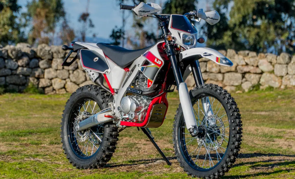 AJP PR4 240 Enduro PR4 240 Enduro Pro (2019 - 20) (2)