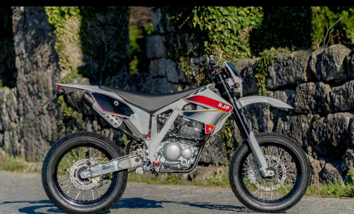 AJP PR4 240 Supermoto PR4 240 Supermoto Pro (2019 - 20)