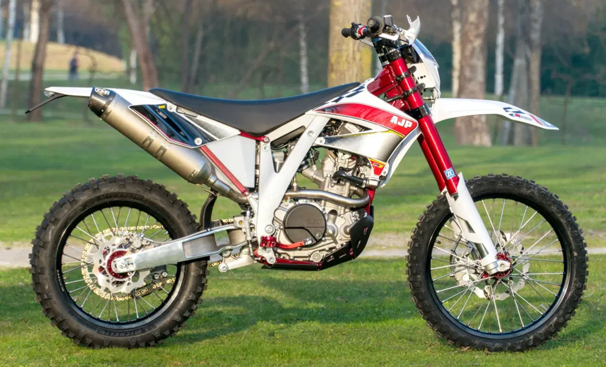 AJP PR5 250 Extreme PR5 250 Extreme (2019 - 20)