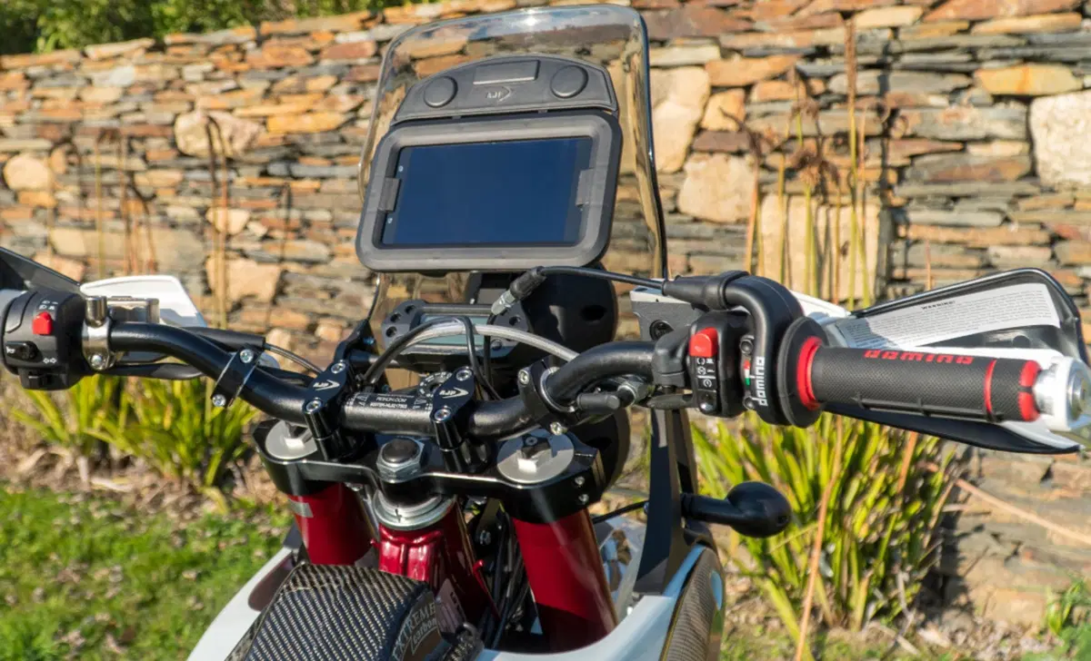AJP PR7 650 Adventure PR7 650 Adventure (2019 - 20) (4)