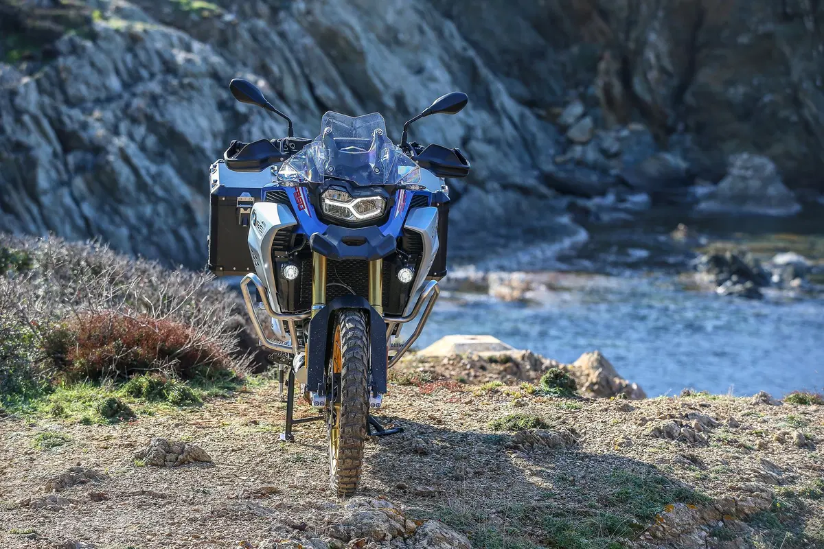 BMW F 850GS Adventure 2019. La tecnica e il Test (4)