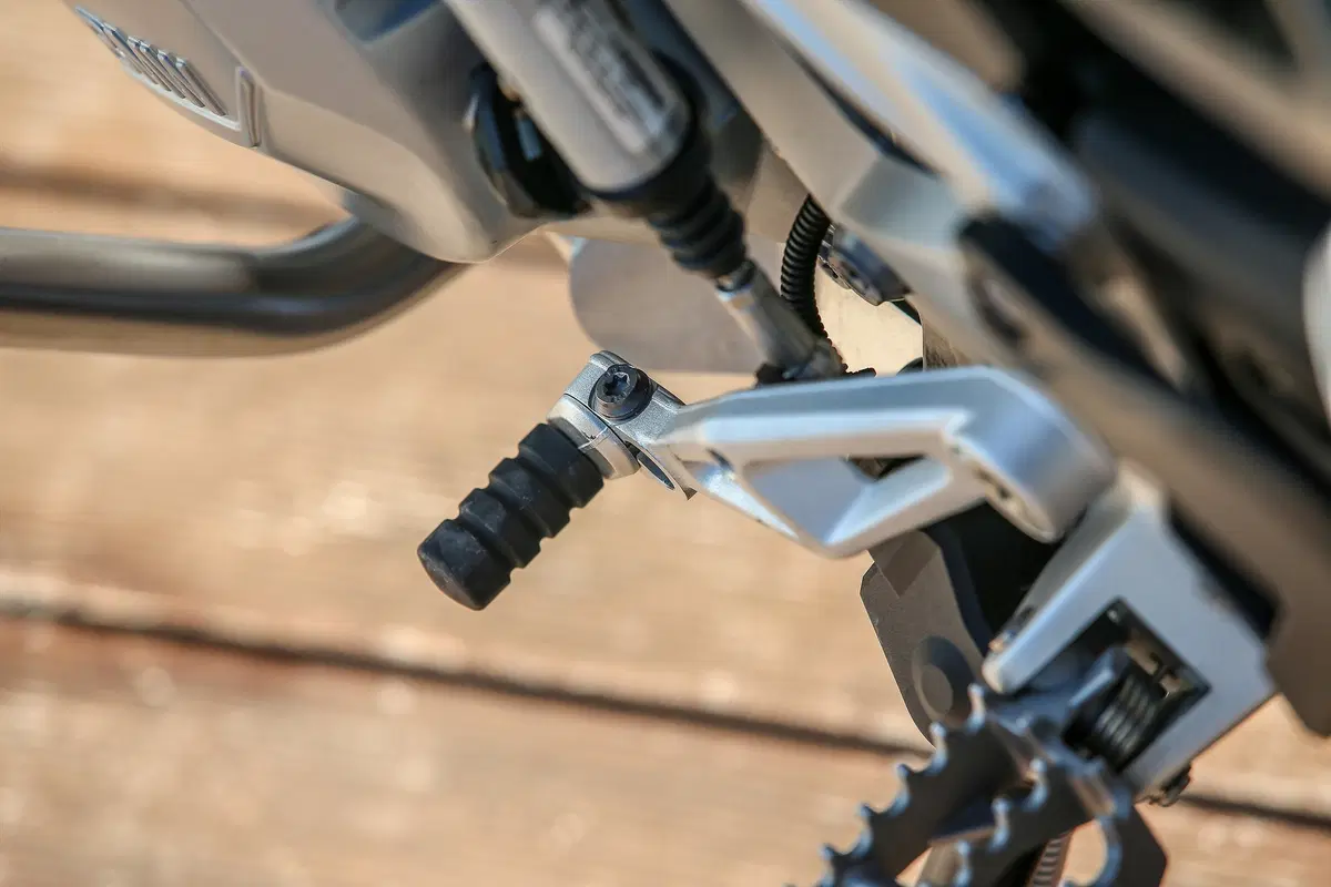 BMW F 850GS Adventure 2019. La tecnica e il Test (7)