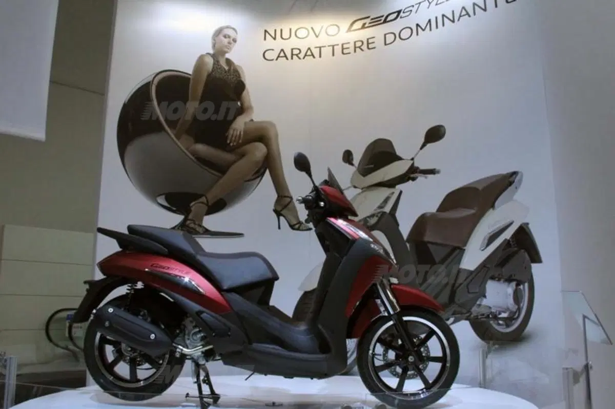 Peugeot a Motodays 2011 (4)