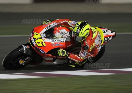 Test Qatar. Rossi migliora ma è ancora lontano