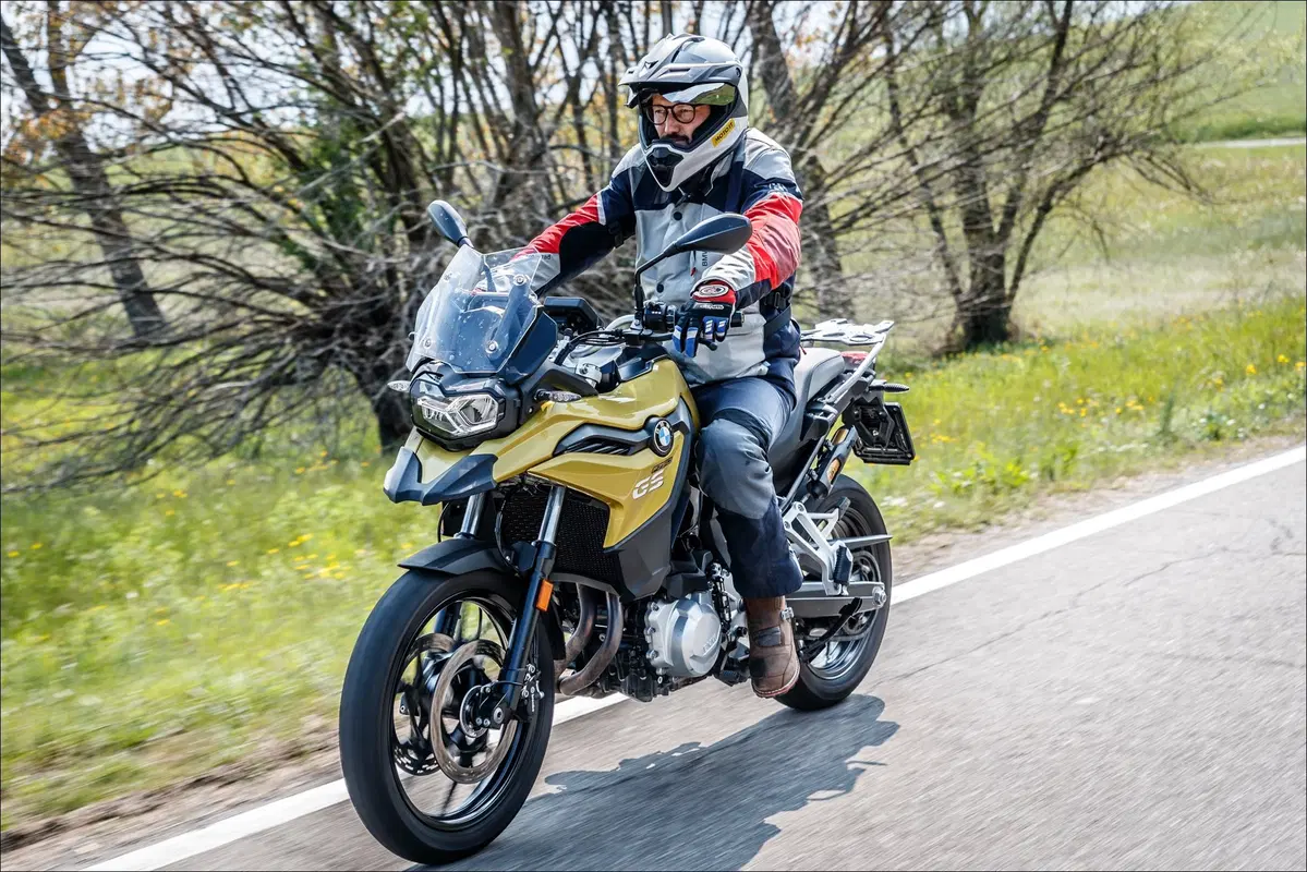 BMW F750, 850 GS e 850 ADVENTURE TEST: sfida in famiglia (22)