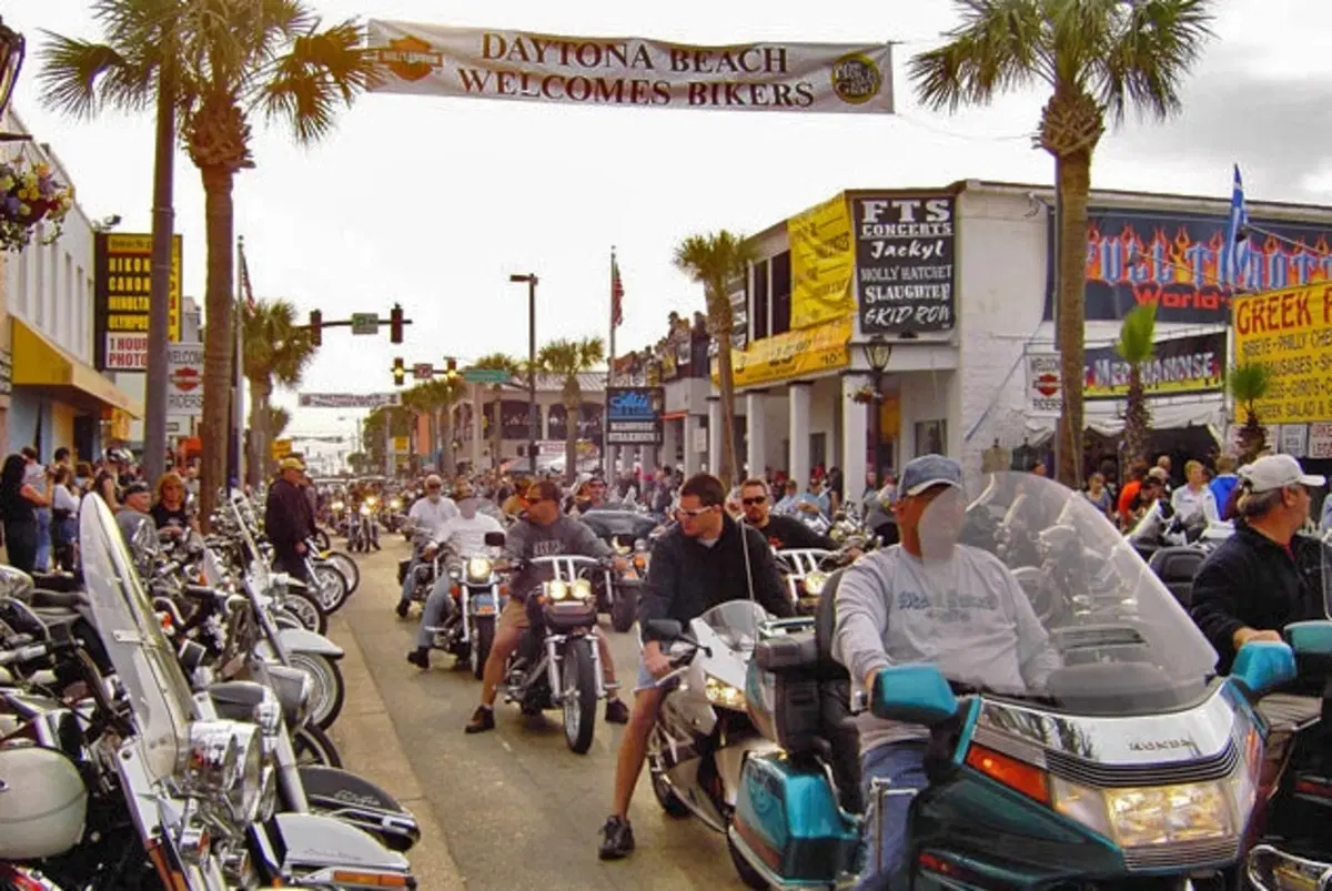 USA. Giorno 1 - Da Orlando a Daytona (120 miglia) (11)