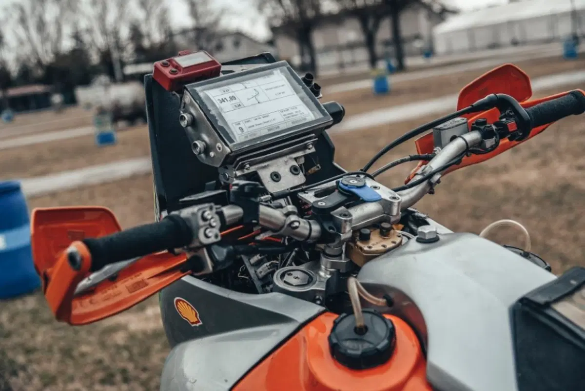 La KTM LC8 950 Rally di Fabrizio e Gioele Meoni (4)