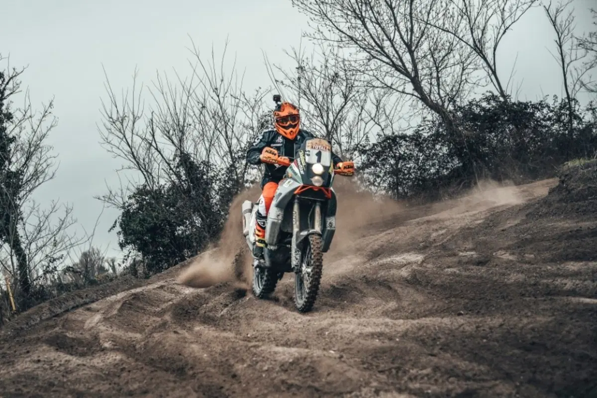 La KTM LC8 950 Rally di Fabrizio e Gioele Meoni (2)