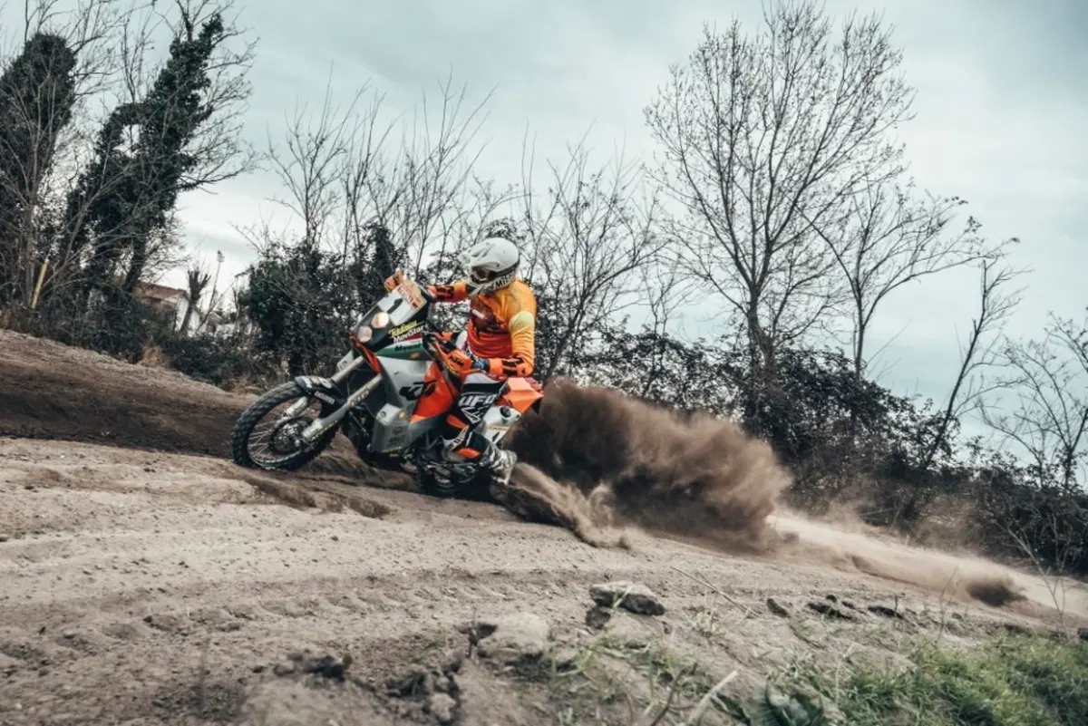La KTM LC8 950 Rally di Fabrizio e Gioele Meoni