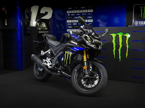 Yamaha YZF-R125 Monster Energy 2019: MotoGP replica (4)