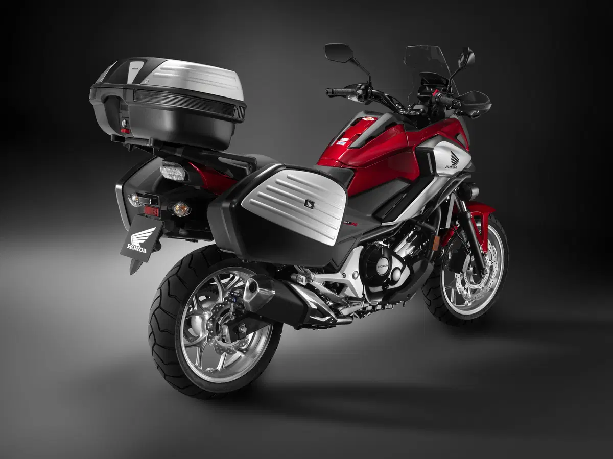 Honda NC 750 X NC 750 X DCT ABS Travel Edition (2016 - 17) (2)