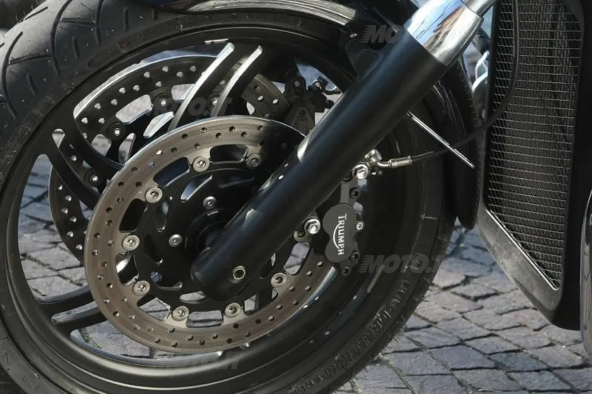 Triumph Thunderbird Storm 1700   (18)