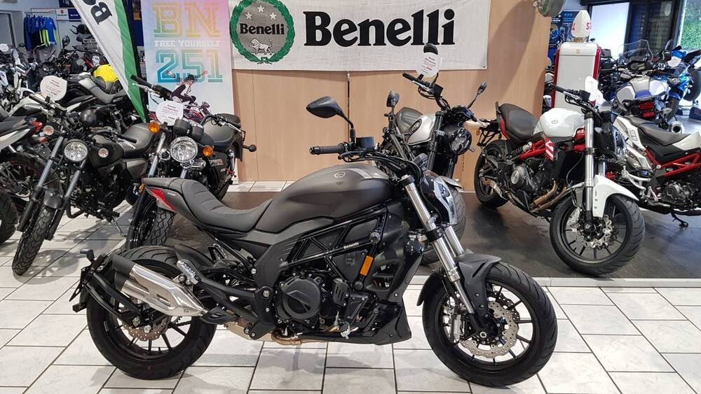 Benelli 502 C (2019 - 20)