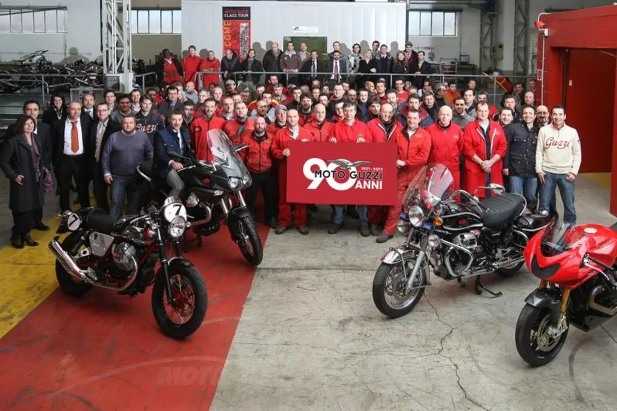 Moto Guzzi: festa grande a Mandello per il 90° anniversario della Casa