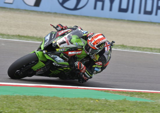 SBK 2019. Rea si aggiudica anche la Superpole Race a Imola