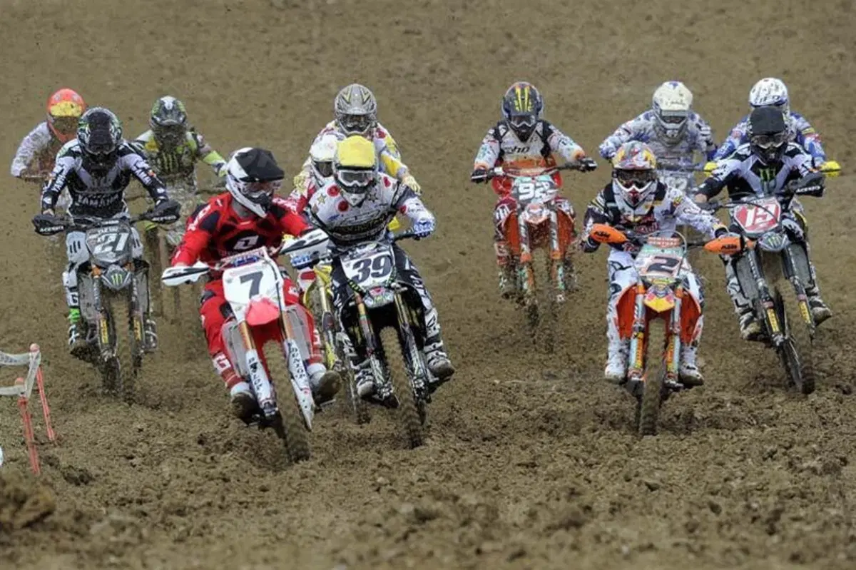 Bobryshev e Paulin sul fango di Faenza (7)