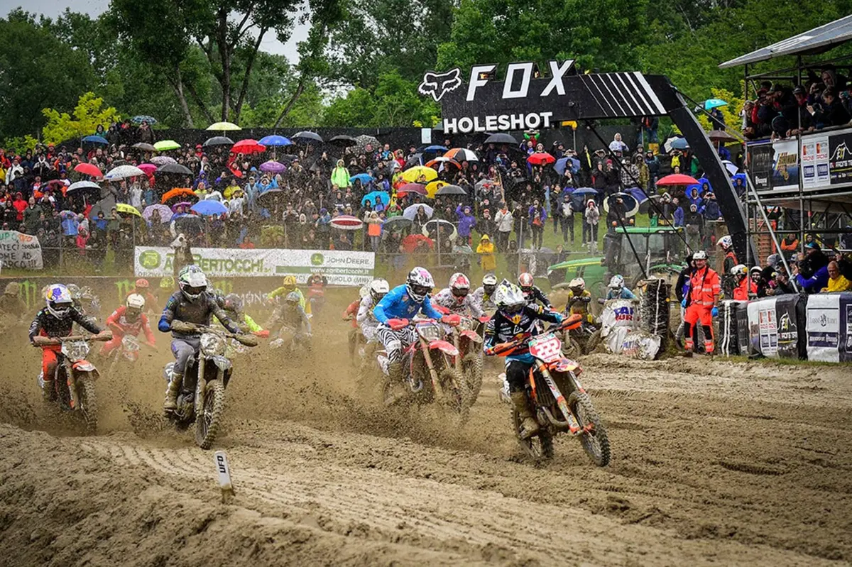 MX 2019. Doppiette di Cairoli e Prado a Mantova (4)