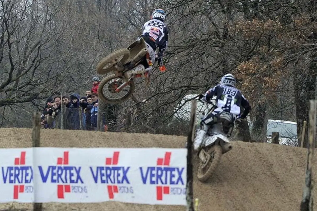 Internazionali d'Italia. A Cingoli Philippaerts e Paulin (3)