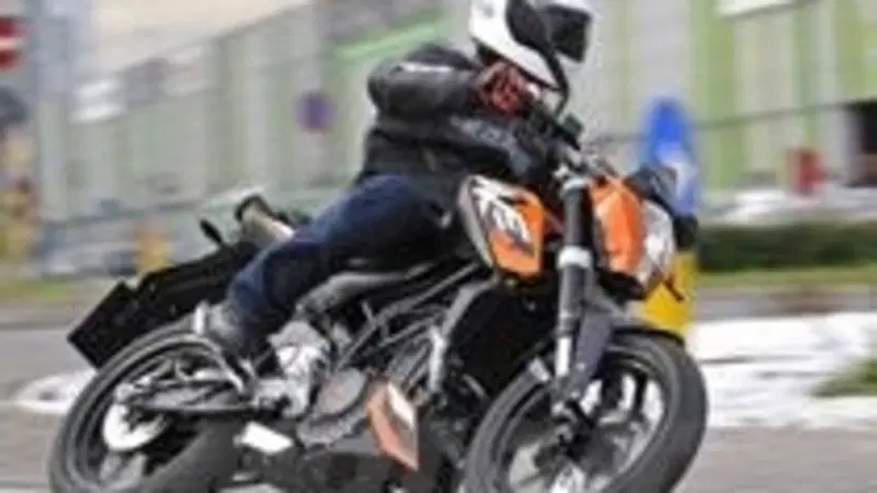 KTM Duke 125  