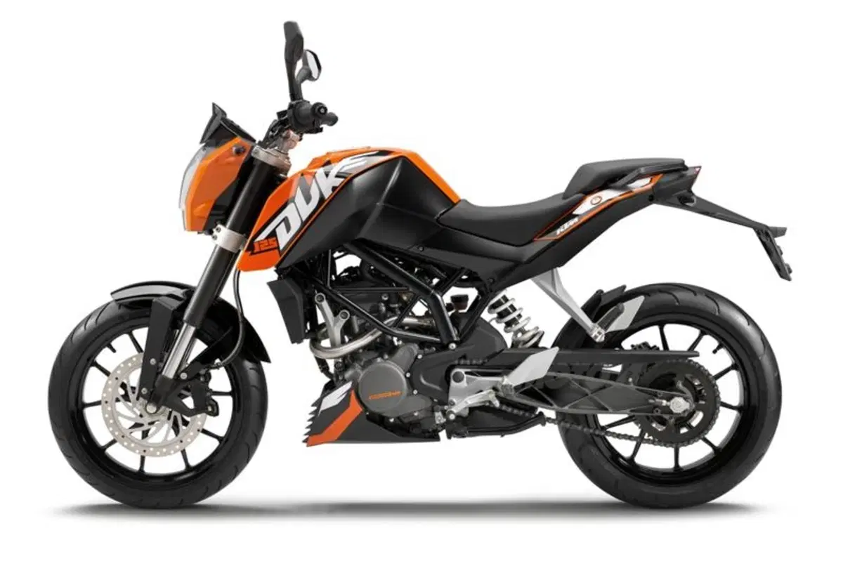 KTM Duke 125   (21)
