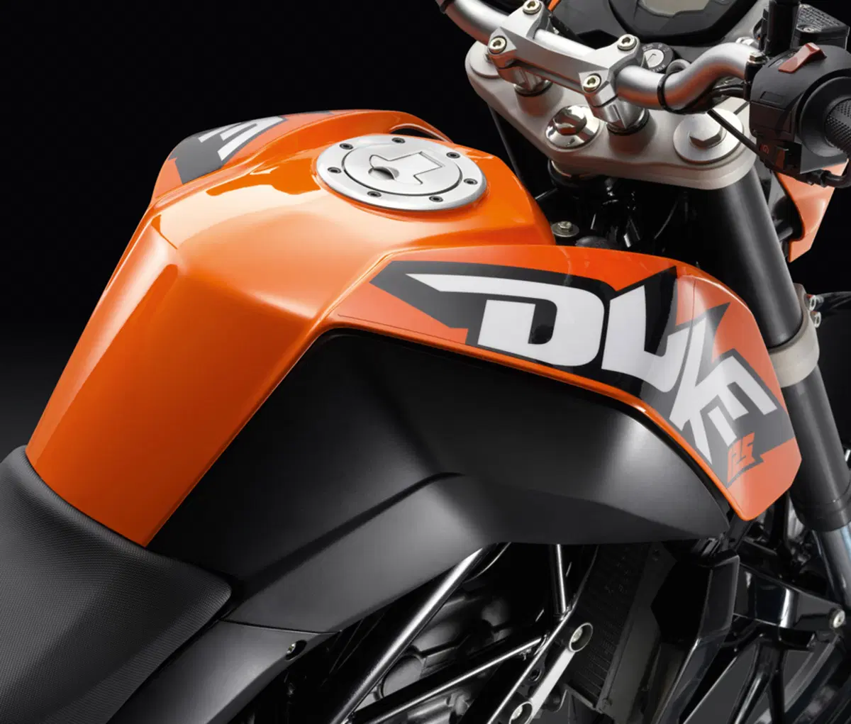 KTM Duke 125   (28)