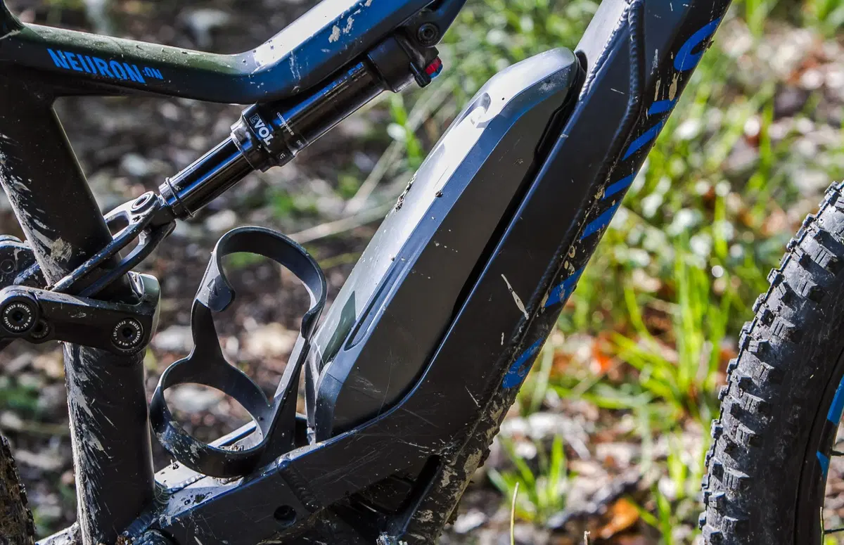 Test Canyon Neuron:ON. La terza via delle bici elettriche (15)