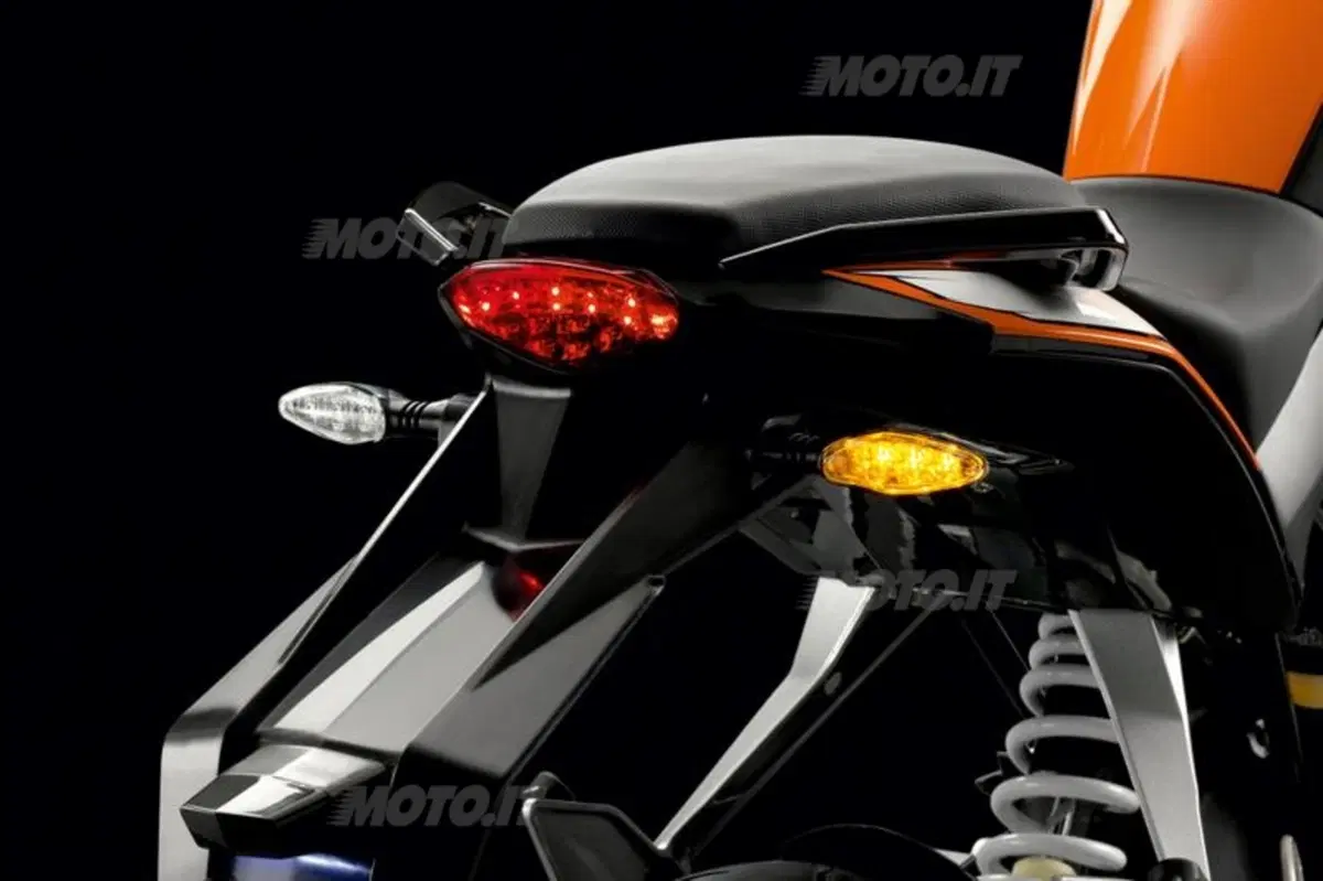 KTM Duke 125   (33)