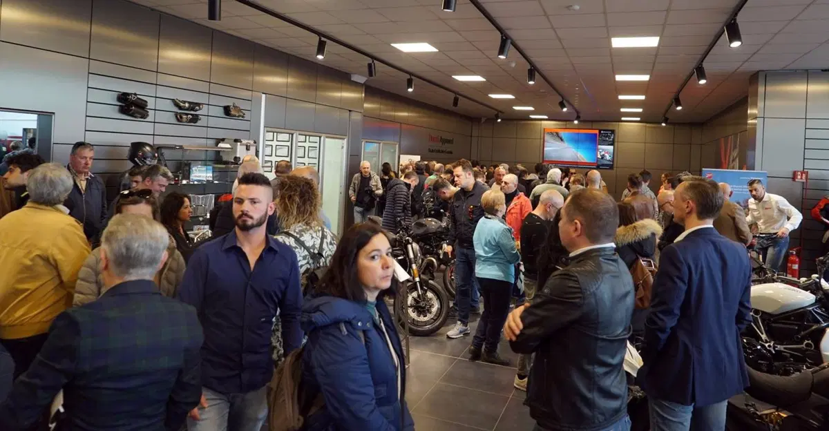 Ducati Firenze: il nuovo flaghship store (14)