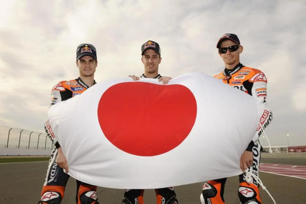 MotoGP, una T-shirt per aiutare il Giappone (4)