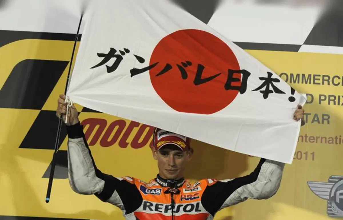 MotoGP, una T-shirt per aiutare il Giappone (5)
