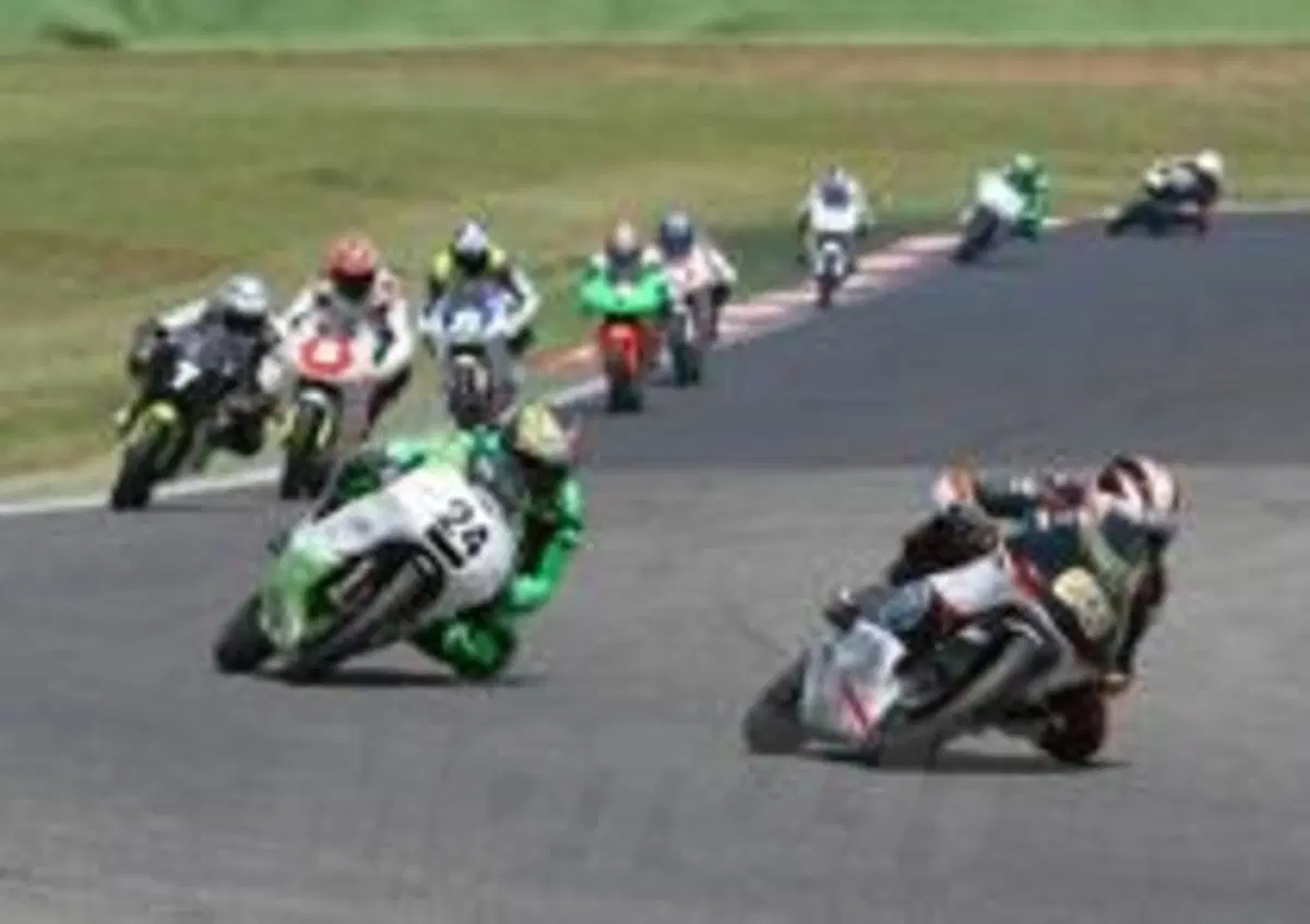 CIV. Arriva l&rsquo;Honda RS125GP Trophy