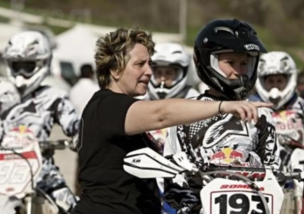 Motocross al femminile con Red Bull Moto Chix
