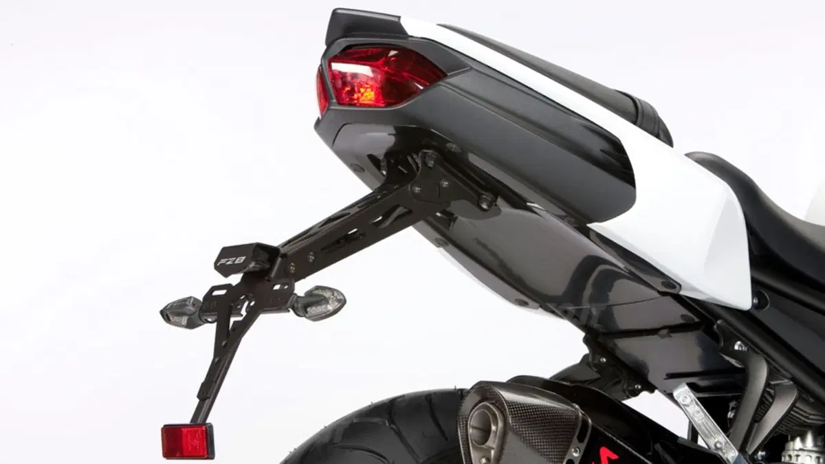 Yamaha FZ8 con 900 euro di accessori in omaggio (4)