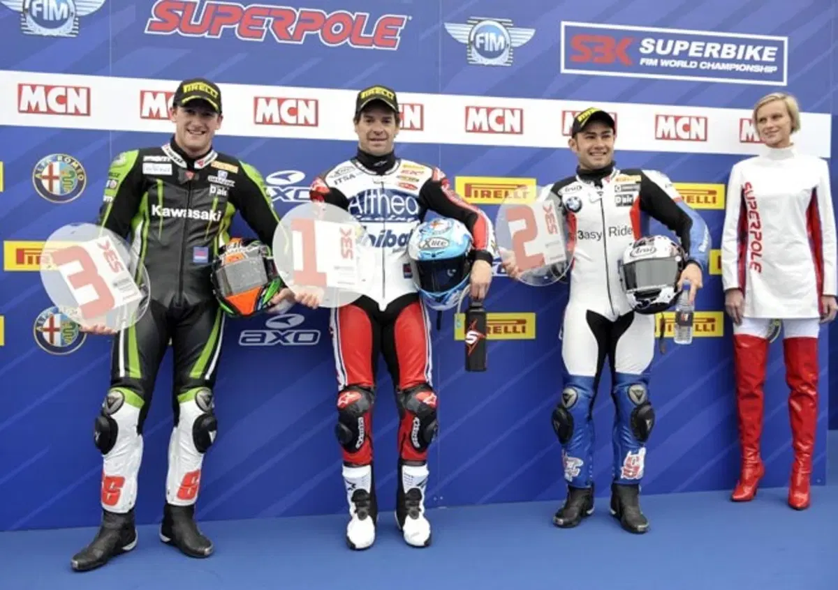 Superbike. Fantastico Checa! Sua la Superpole di Donington