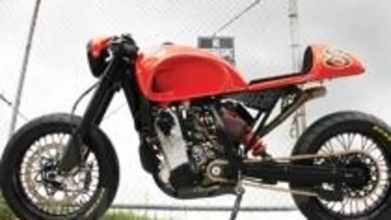 KTM EXC 525 Caf&egrave; Racer