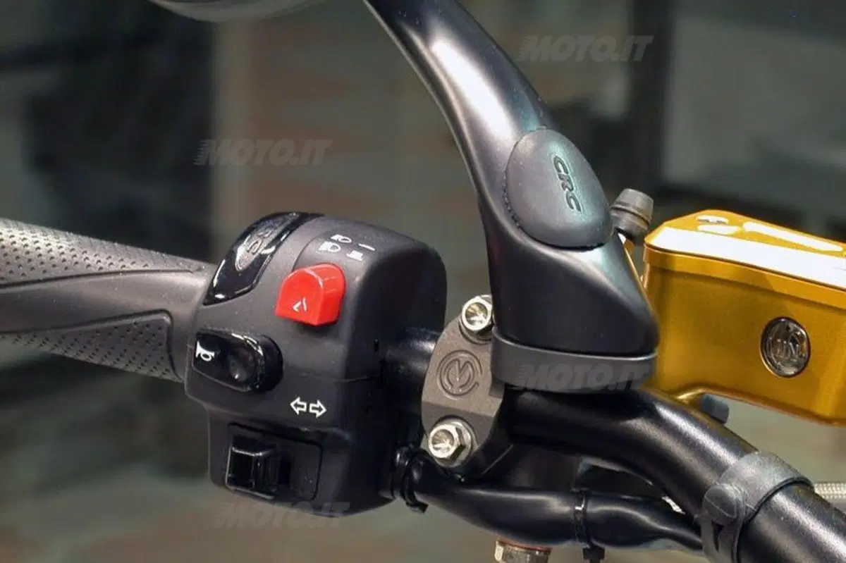 MV Agusta Brutale 1133 EVO-CA (3)
