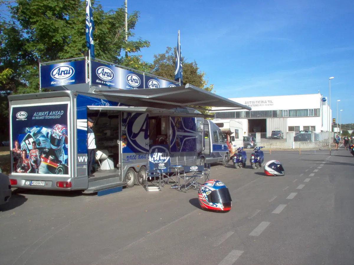 Arai Racing & Touring Service (4)