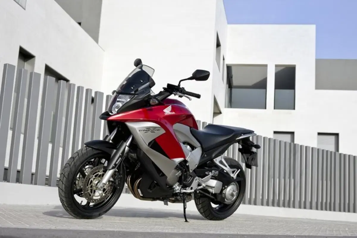 Honda Crossrunner   (38)