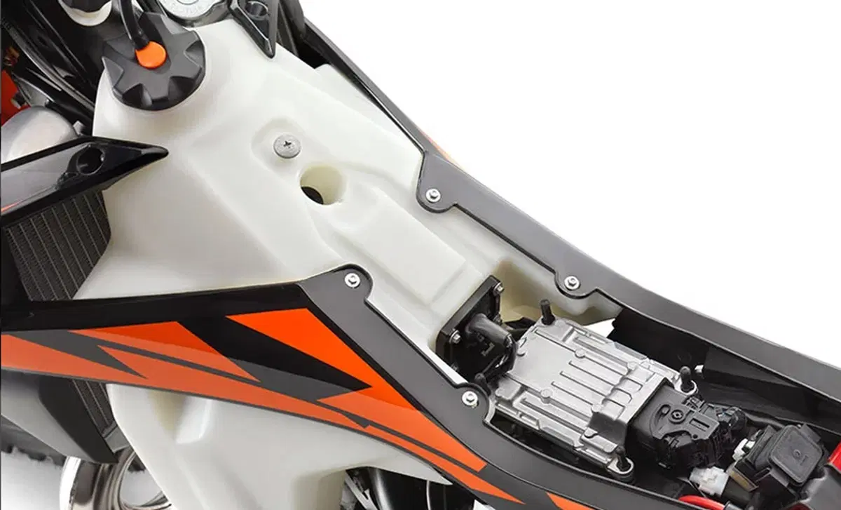 KTM 150 EXC 150 EXC TPI (2020) (4)
