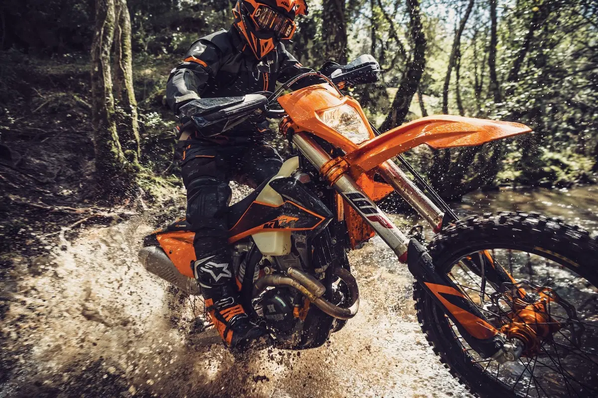 KTM EXC 2020: la gamma enduro di Mattighofen (4)