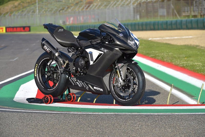 MV Agusta F3XX: un capolavoro dal Reparto Corse