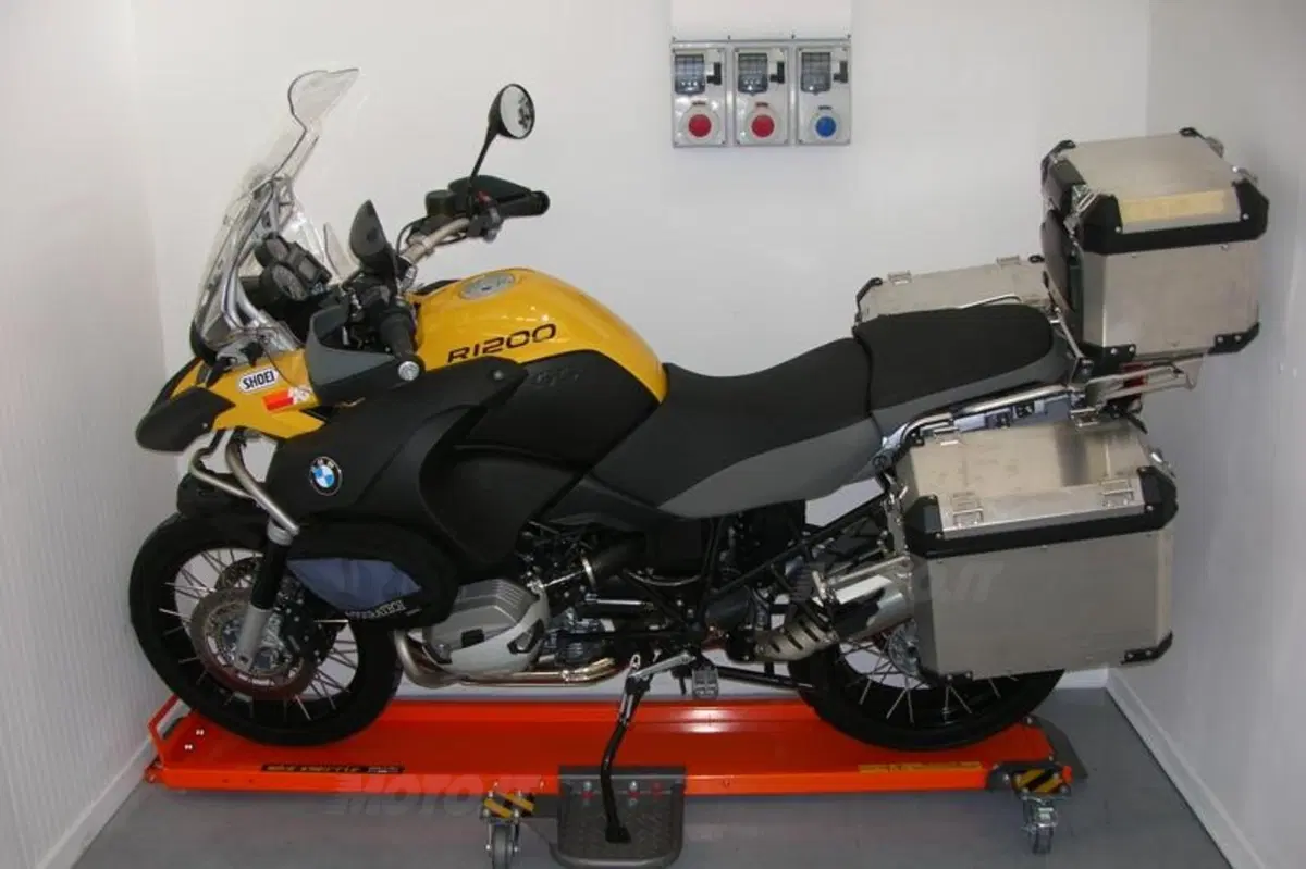 Dispositivo per parcheggio Bike Shuttle (4)