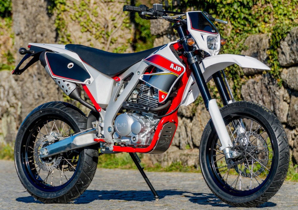 AJP PR4 125 Supermoto Pro (2019 - 20)