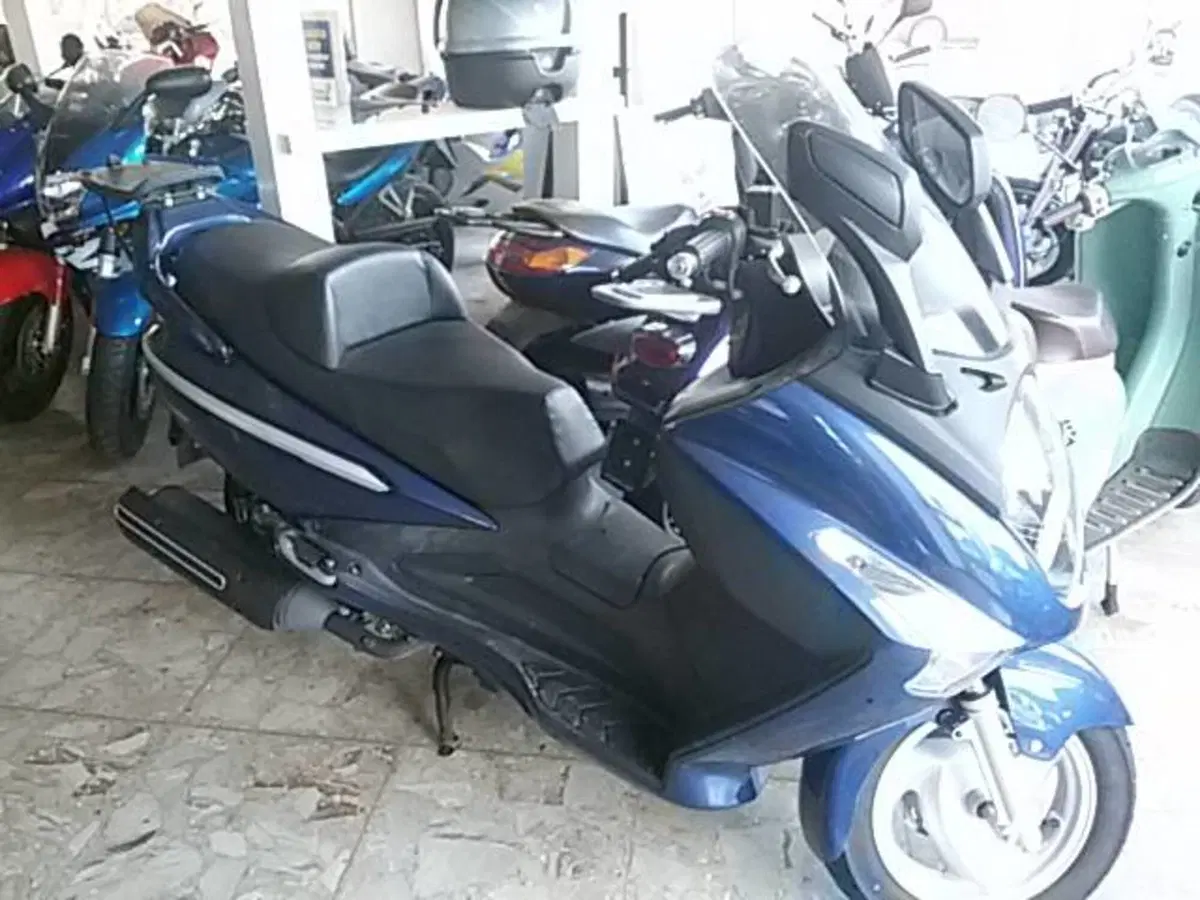 Sym Joymax 250 (2005 - 09)