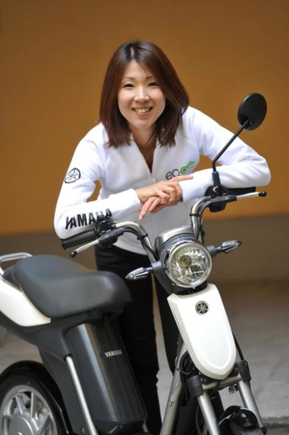 Yamaha EC-03    (8)