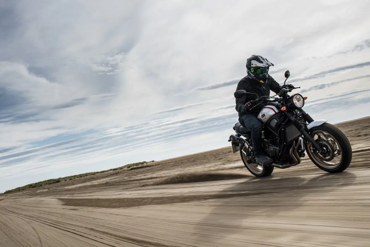 XSR700 XTribute: TEST, omaggio al mito XT (7)